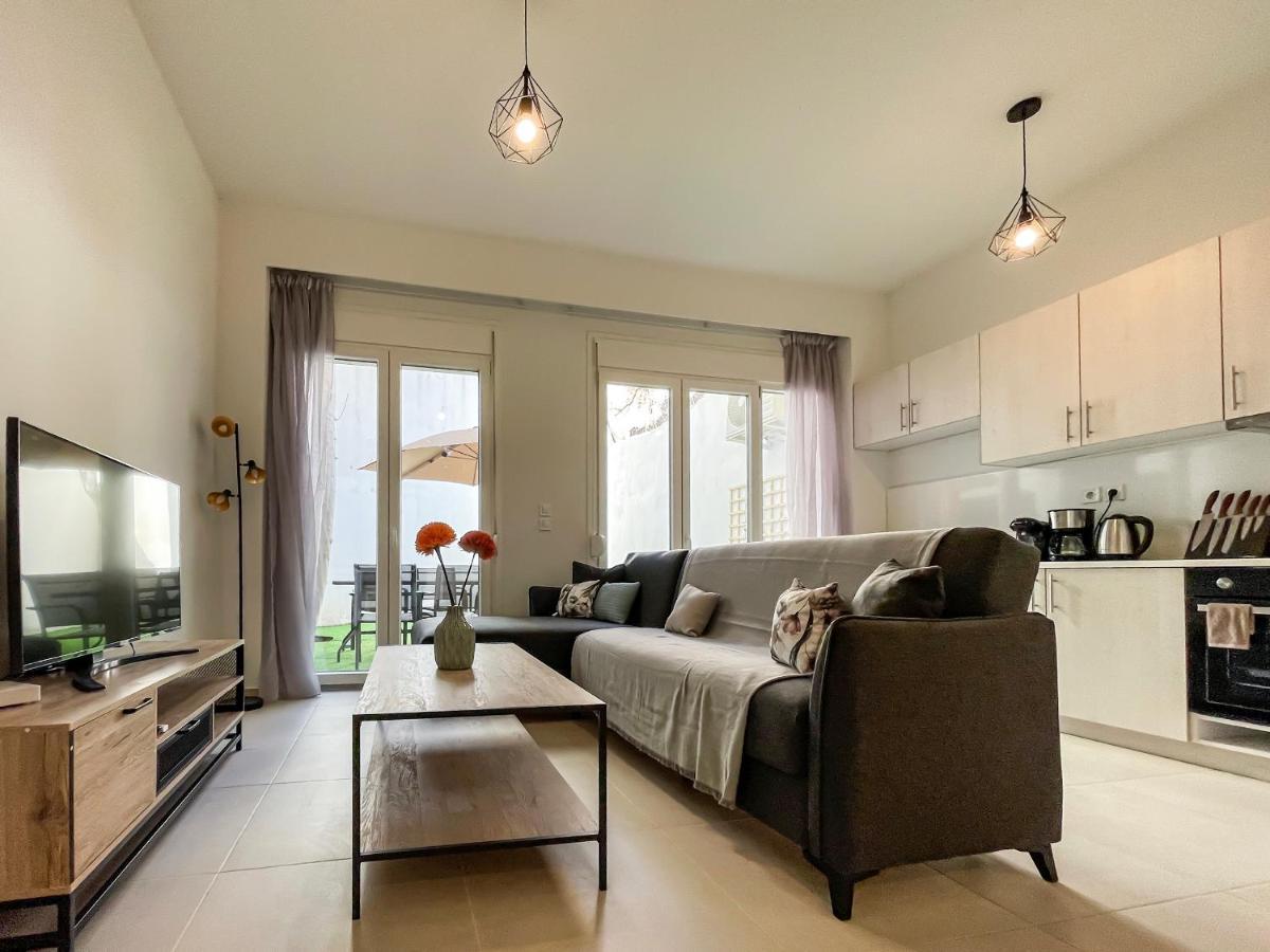 Apartmán Soho Modern 55Sqm Studio With Secret Garden Atény Exteriér fotografie